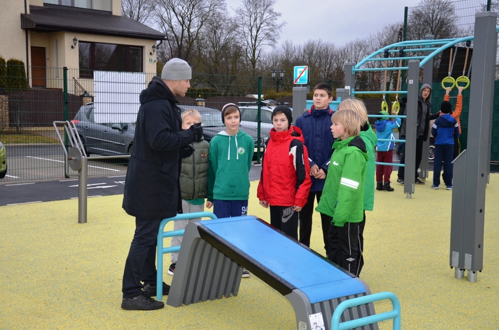 Gerberu ielas sporta laukuma atklāšana 22.12.2015.