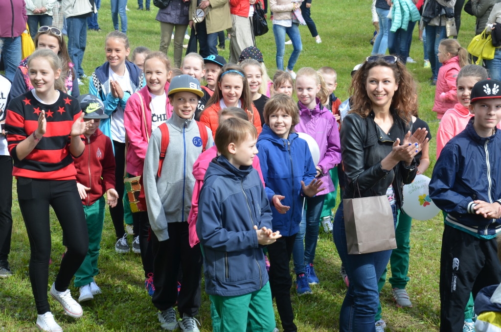Bērnu un jauniešu svētki “Ar vasaru saujā”, 31.05.2015.