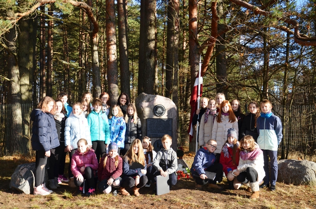 Lāčplēša diena – Atceres brīdis Jaunmārupē 11.11.2015.