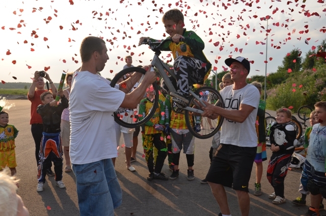 Mārupieši sveic BMX pasaules čempionu Emīlu Alleru, 28.07.2014.