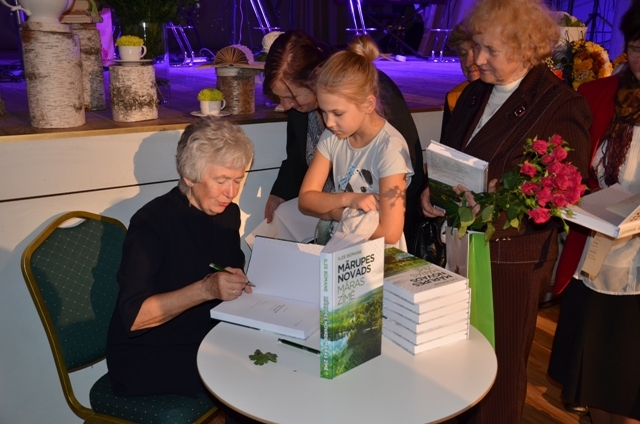 Grāmatas “Mārupes novads Māras zīmē” atvēršanas svētki, 17.10.2015.
