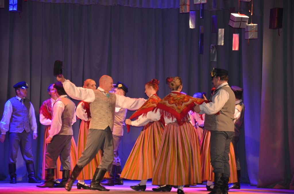 Tautas deju koncerts “Ziemas virpulī”, 12.12.2015.