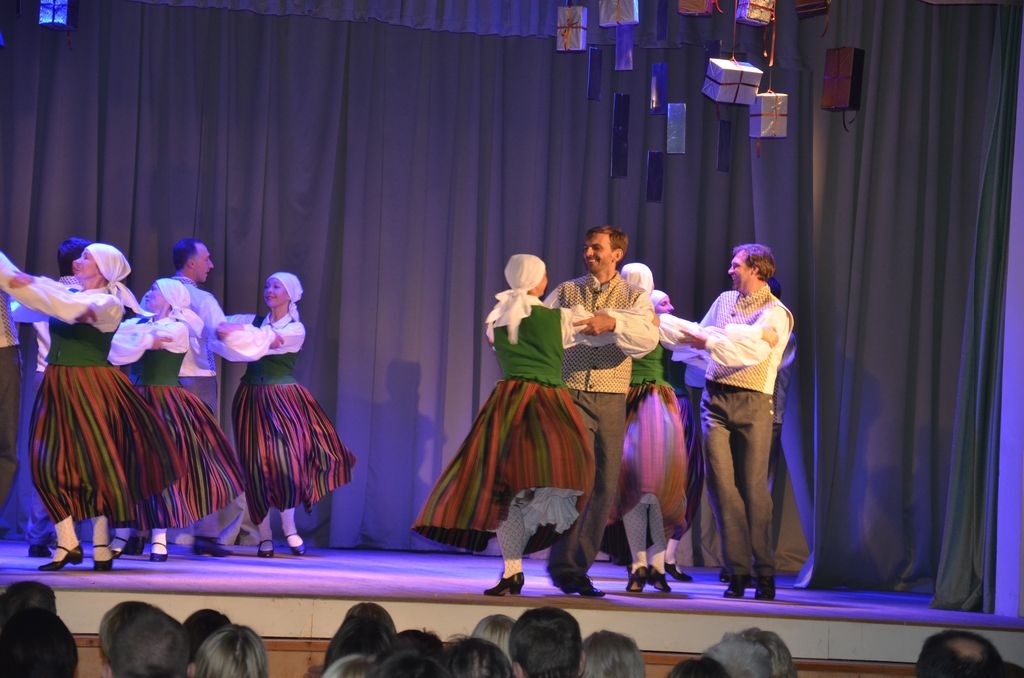 Tautas deju koncerts “Ziemas virpulī”, 12.12.2015.