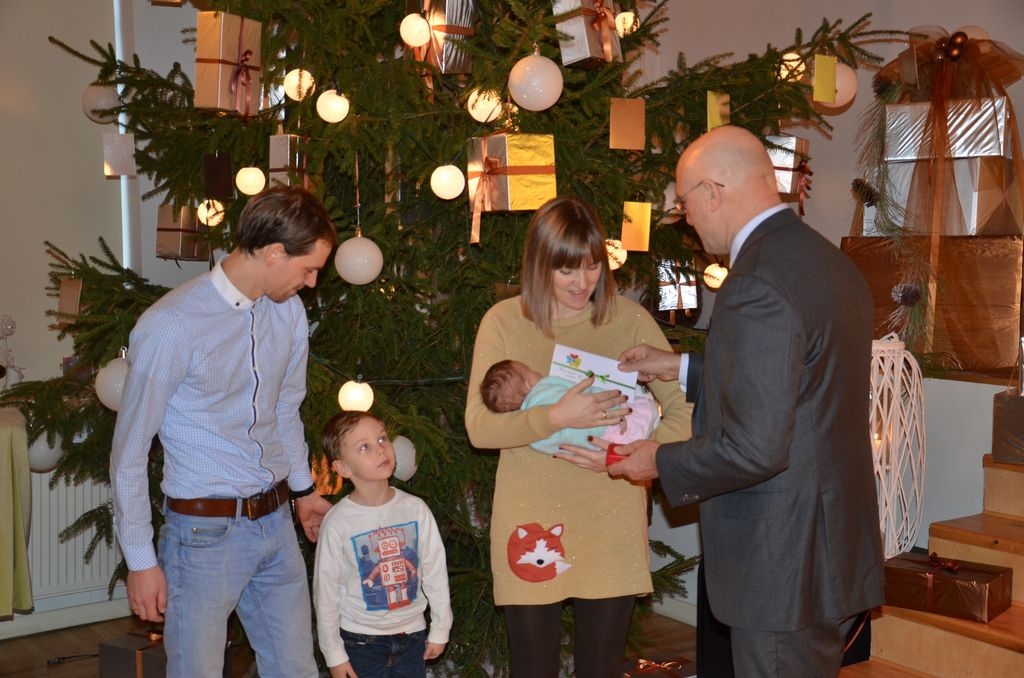 Jaundzimušo sveikšanas pasākums “Esmu mazais mārupietis”, 19.12.2015.