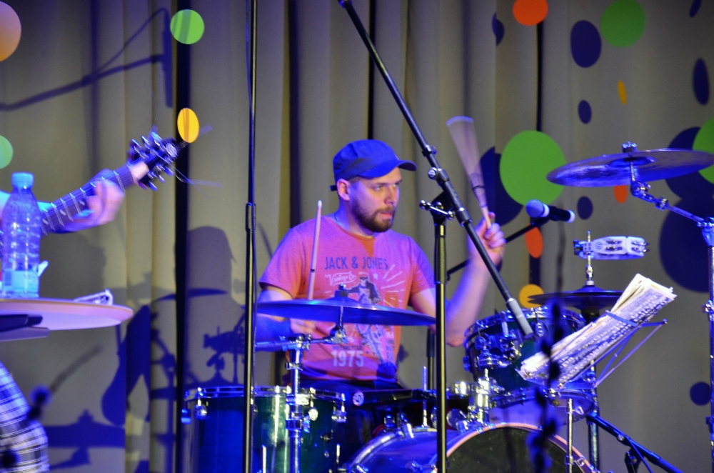 Muzikāls ceļojošs projekts “Aprīļvīzija” piestāj Mārupē 01.04.2016.