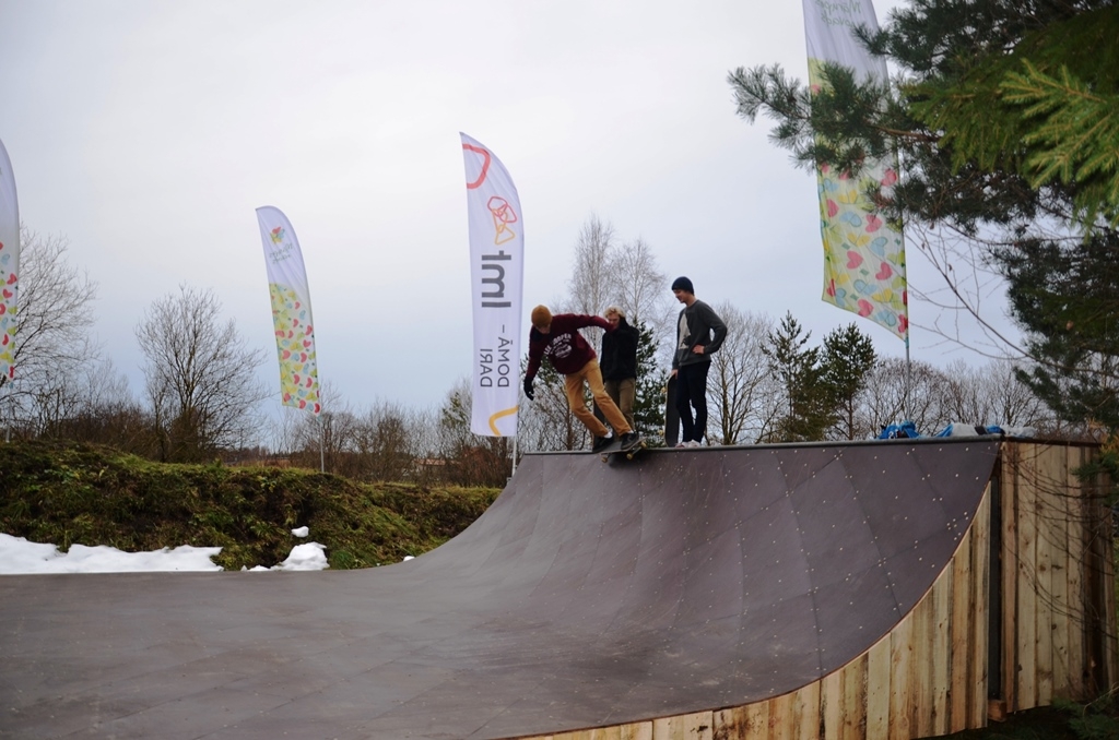 Mini skeitošanas rampas atklāšana Mārupes Veikparkā, 10.12.2016.