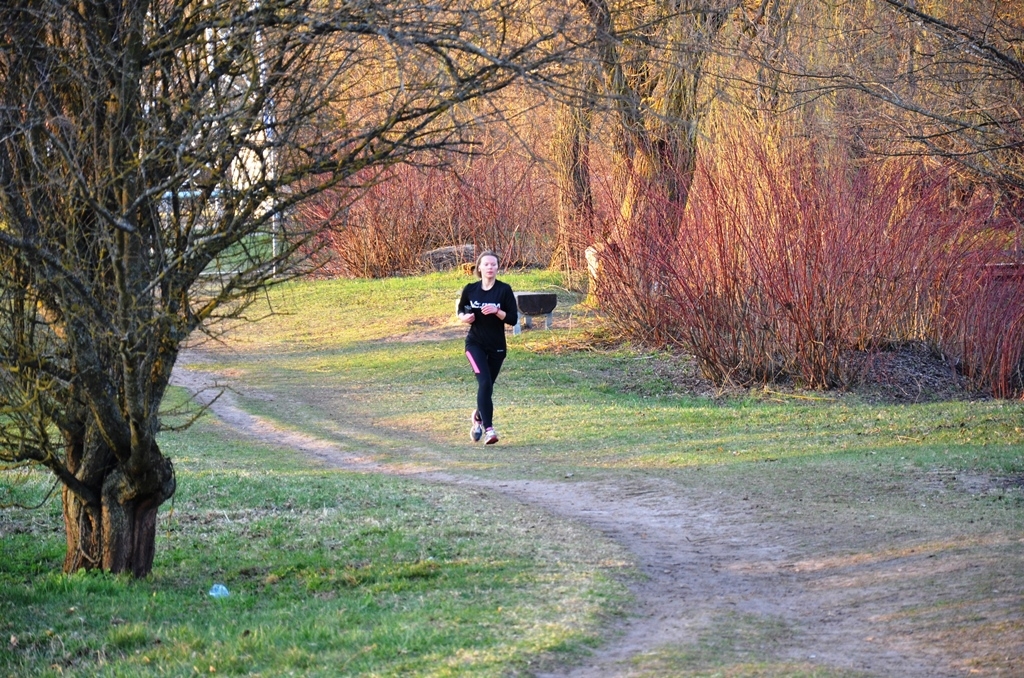 Pavasara krosa “Skrējiens apkārt Pavasara dīķim” 1.posms 12.04.2016.