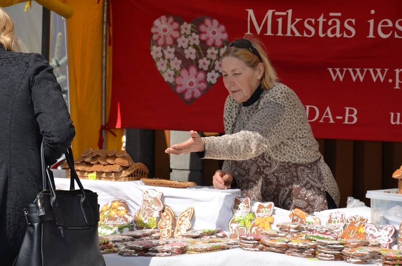 Latvijas mājražotāju tirdziņš Mārupē, 04.05.2015.