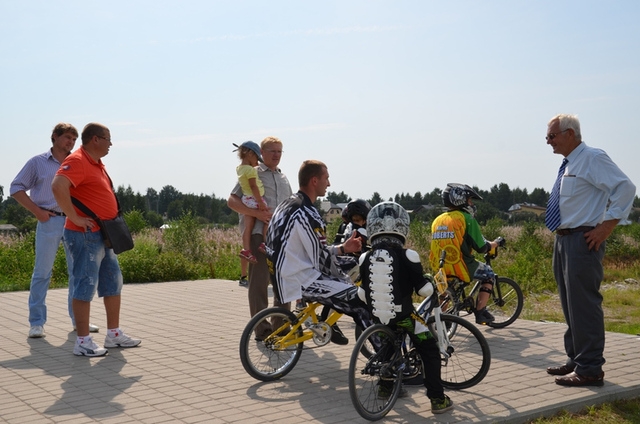Mārupes Domes deputāti apseko novada sporta bāzes un laukumus, 07.08.2013.