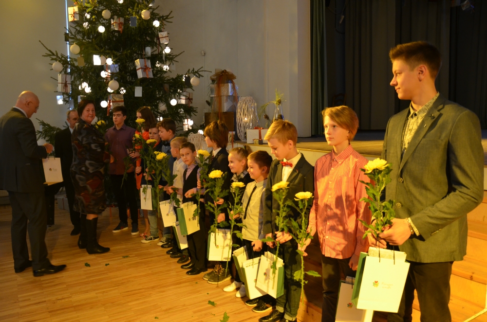 Adventes Baltais koncerts / Sportistu sumināšana 20.12.2015.