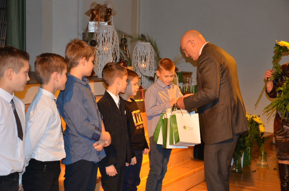 Adventes Baltais koncerts / Sportistu sumināšana 20.12.2015.
