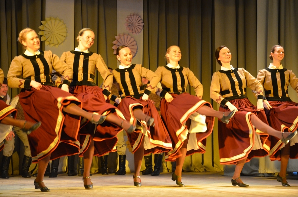 Humora šovs un koncerts “Mārupes gurķis”