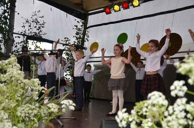 Bērnu un jauniešu svētki “Ar vasaru saujā”, 31.05.2015.
