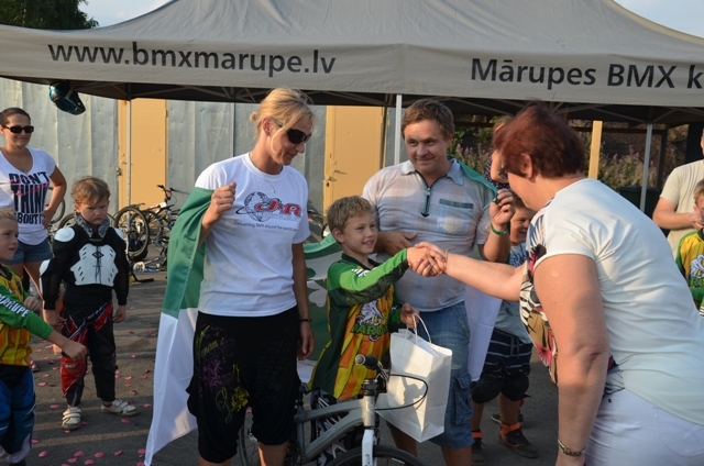 Mārupieši sveic BMX pasaules čempionu Emīlu Alleru, 28.07.2014.