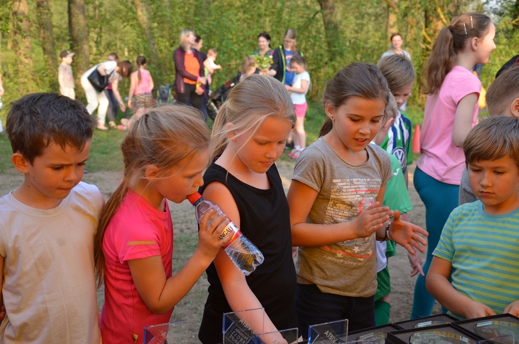 Pavasara kross “Skrējiens apkārt Pavasara dīķim” 5.posms 10.05.2016.