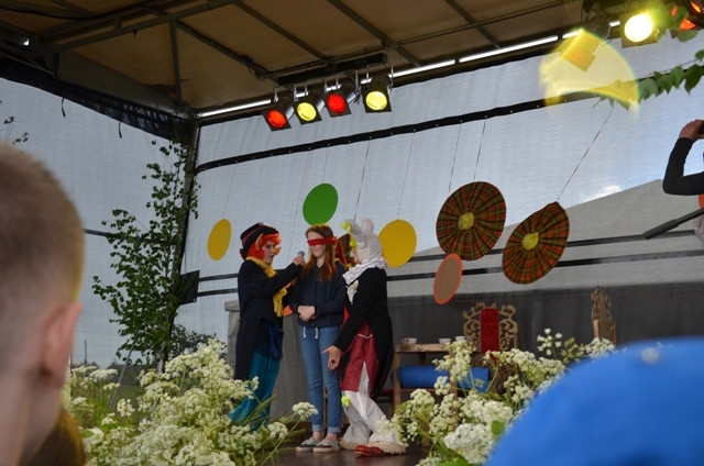 Bērnu un jauniešu svētki “Ar vasaru saujā”, 31.05.2015.