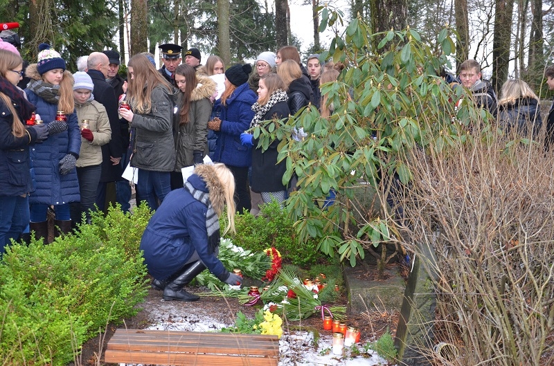Barikāžu atceres brīdis Mārupē, 16.01.2015.