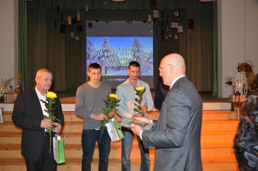 Adventes Baltais koncerts / Sportistu sumināšana 20.12.2015.