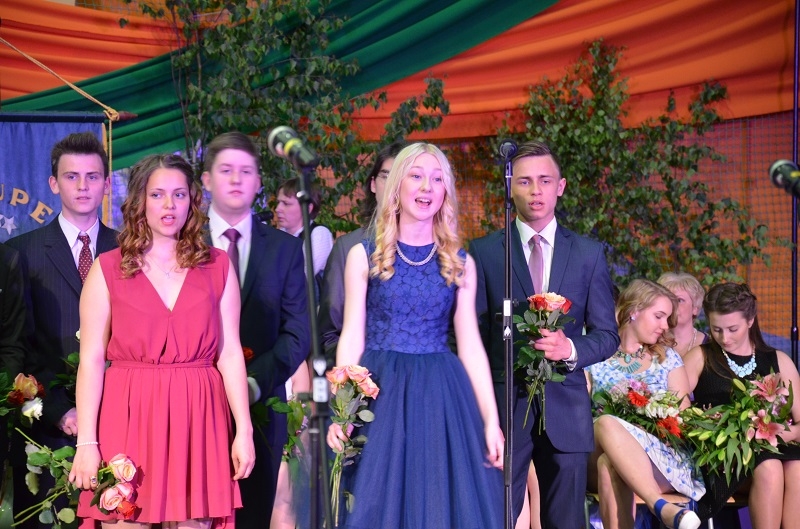 Absolventi Mārupes vidusskolā, 12.06.2015.