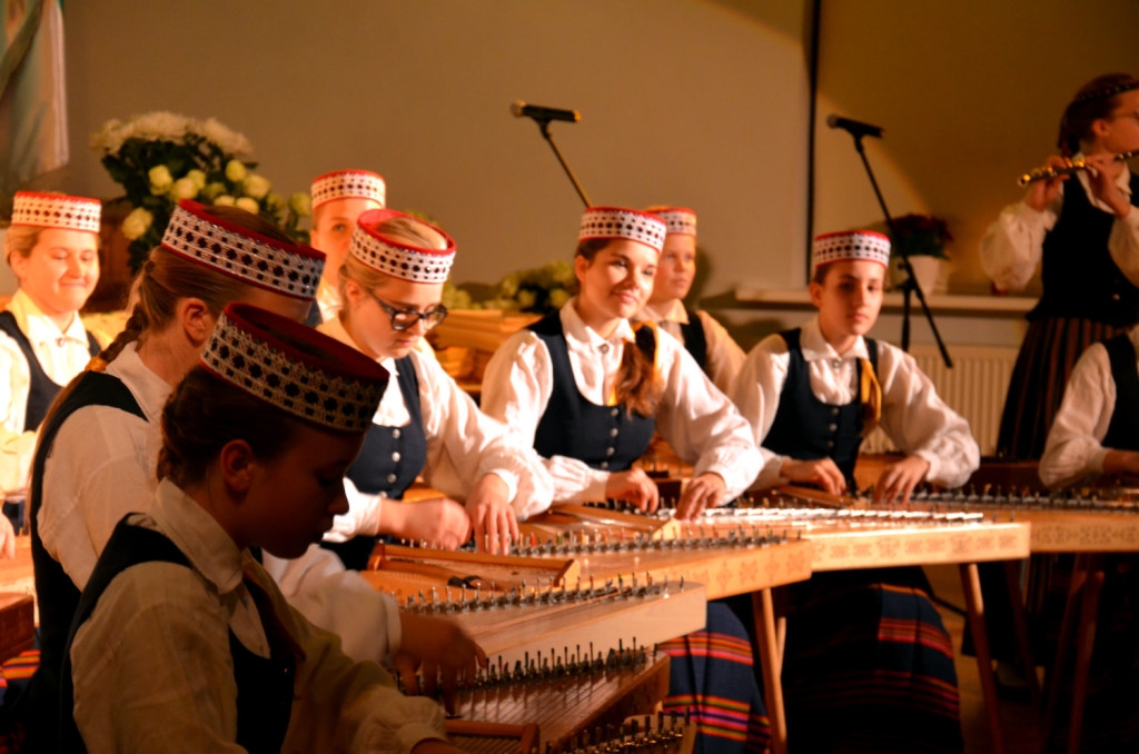 Svinīgs sarīkojums par godu Latvijas valsts svētkiem 17.11.2015.