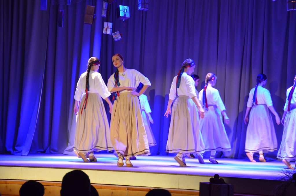 Tautas deju koncerts “Ziemas virpulī”, 12.12.2015.