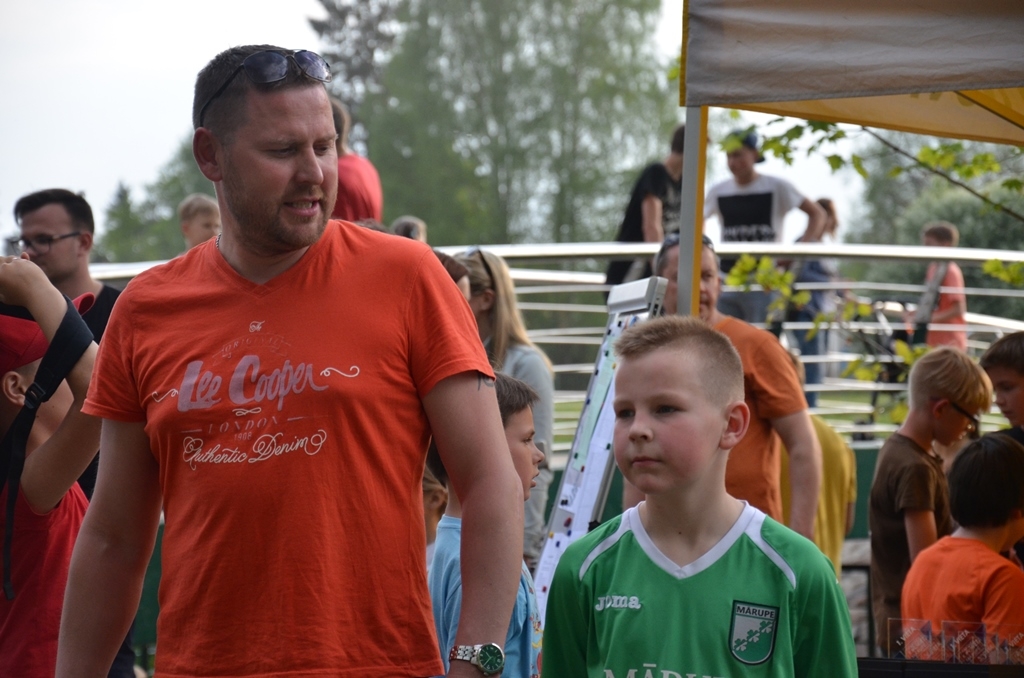 Pavasara kross “Skrējiens apkārt Pavasara dīķim” 5.posms 10.05.2016.