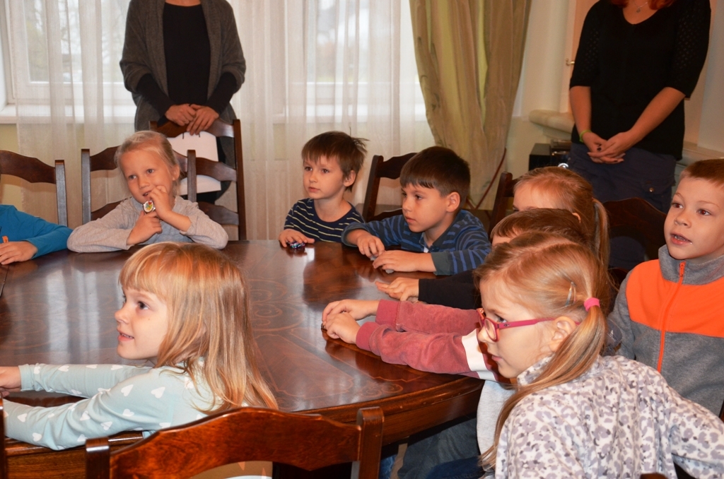Mārupes PII “Zeltrīti” Ekoskolu Rīcības dienu ietvaros viesojas Domē 06.11.2015.