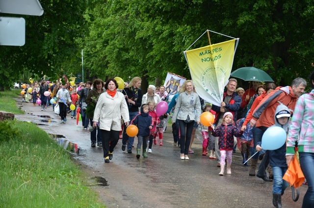 Bērnu un jauniešu svētki “Ar vasaru saujā”, 26.05.2013.