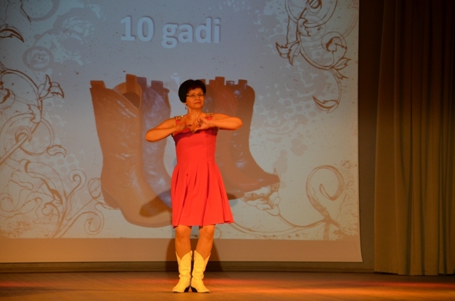 Senioru līnijdeju grupa “Vējiem līdzi” nosvin 10 gadu jubileju, 29.11.2014.
