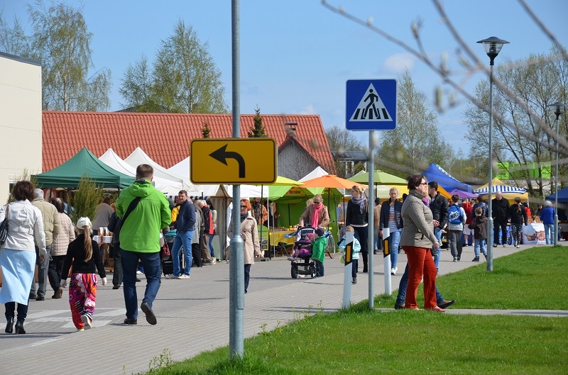 Latvijas mājražotāju tirdziņš Mārupē, 04.05.2015.