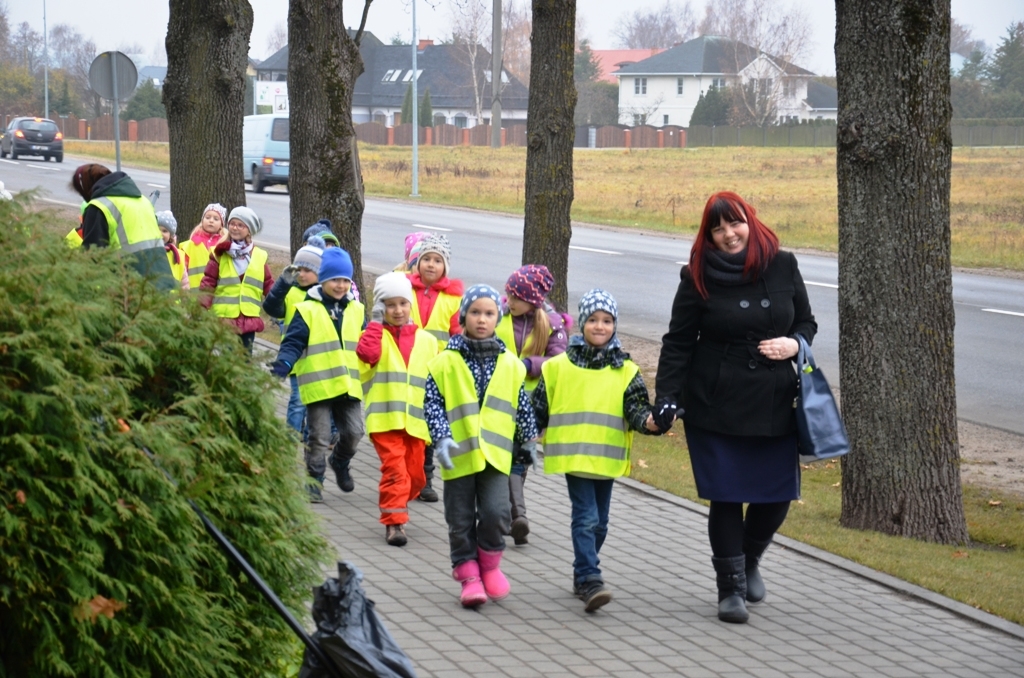 Mārupes PII “Zeltrīti” Ekoskolu Rīcības dienu ietvaros viesojas Domē 06.11.2015.