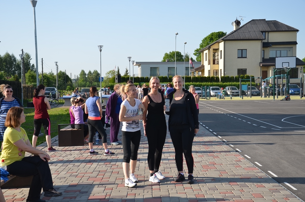Brīvdabas fitnesa 1.nodarbība Mārupes novadā 23.05.2016.