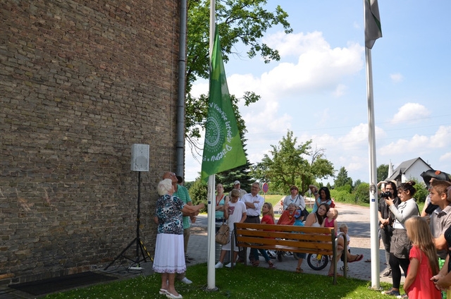 acelts Dziesmu un deju svētku karogs Mārupē! 30.06.2013.