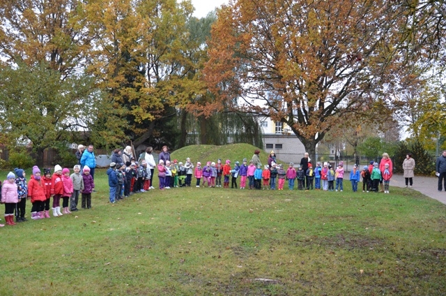 Novada pirmsskolas izglītības iestādes vienojas sportā, 17.10.2013.