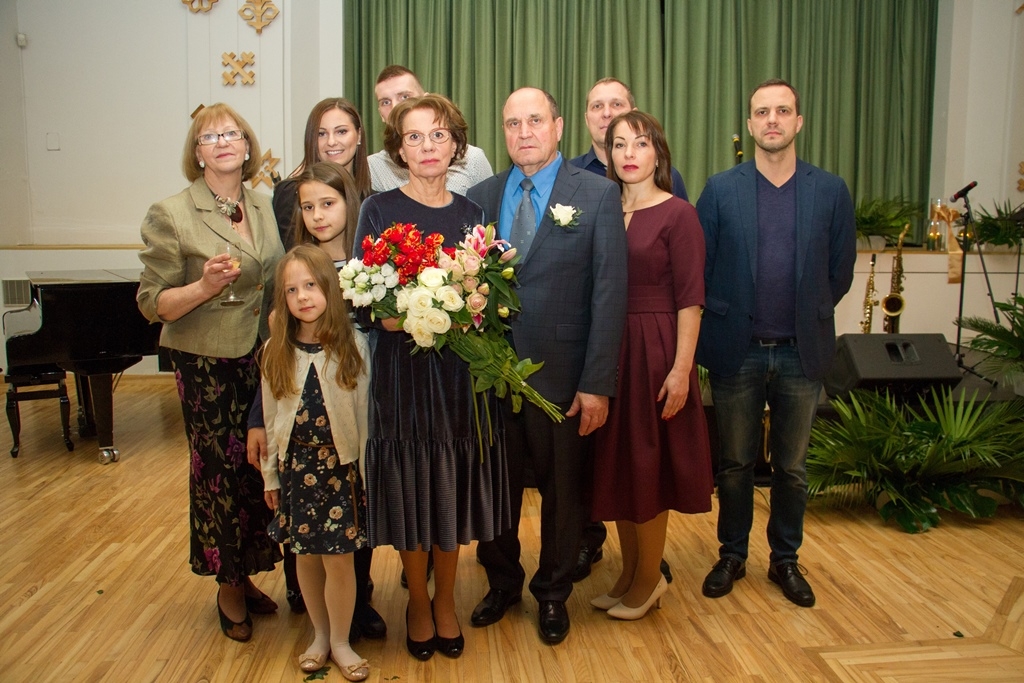  Zelta kāzu pāri
