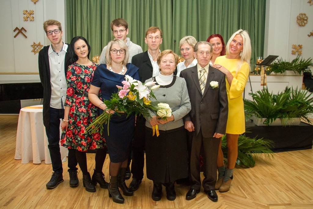  Zelta kāzu pāri