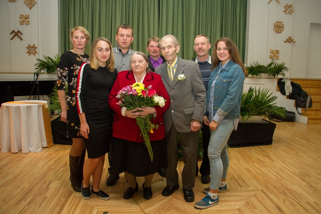  Zelta kāzu pāri