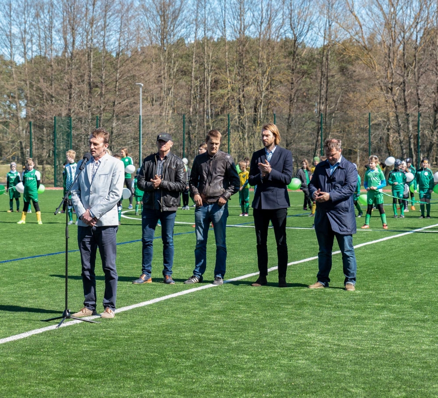 Jaunmārupes pamatskolas stadiona atklāšana, foto: L.Līvzinieks 21.04.2018.