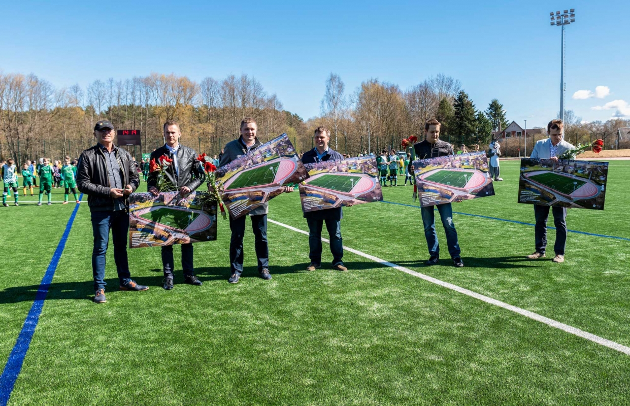 Jaunmārupes pamatskolas stadiona atklāšana, foto: L.Līvzinieks 21.04.2018.