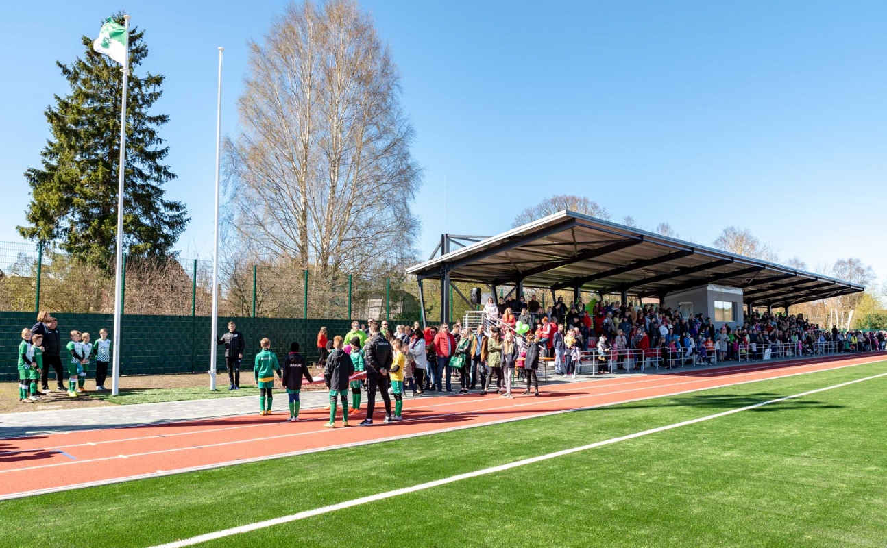 Jaunmārupes pamatskolas stadiona atklāšana, foto: L.Līvzinieks 21.04.2018.