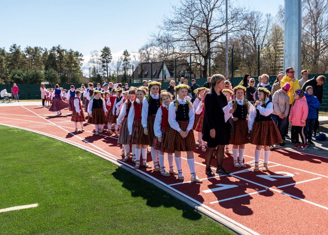 Jaunmārupes pamatskolas stadiona atklāšana, foto: L.Līvzinieks 21.04.2018.