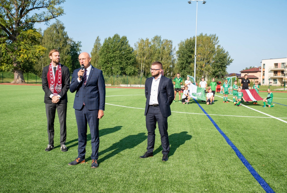 Mārupes vidusskolas stadiona atklāšana