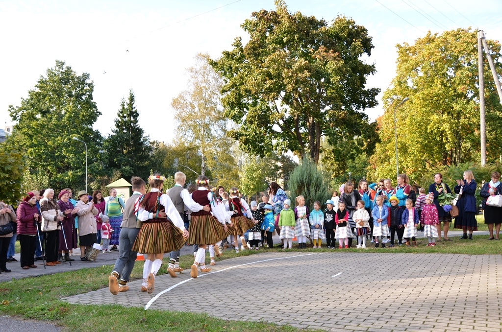 Dienas centra “Tīraine” 10 gadu jubilejas svinības, 01.10.2018.