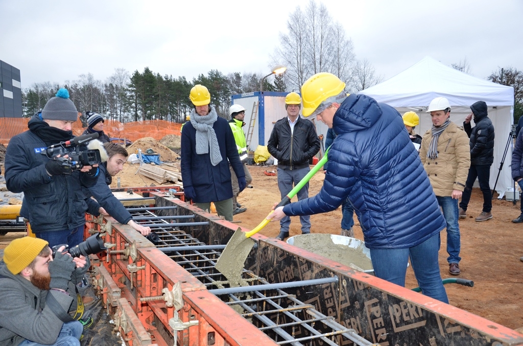 Kapsulas iemūrēšana pludmales sporta centra “Brazīlija” jaunajai ēkai Mārupē, 13.12.2018