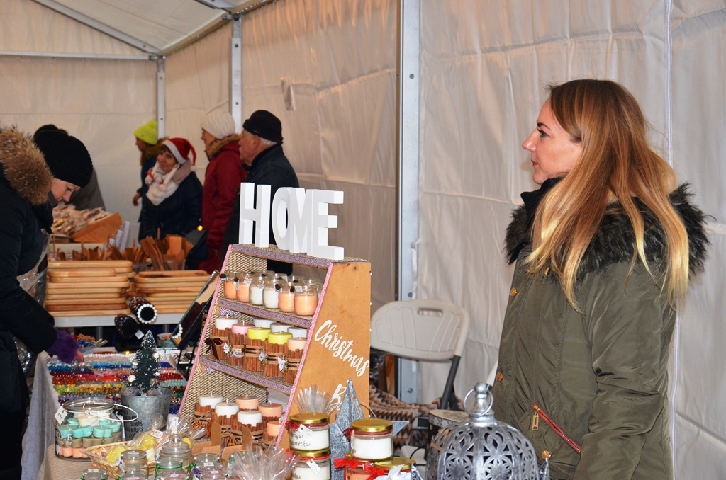 Ziemassvētku tirdziņš un Baltās adventes koncerts, 16.12.2018.