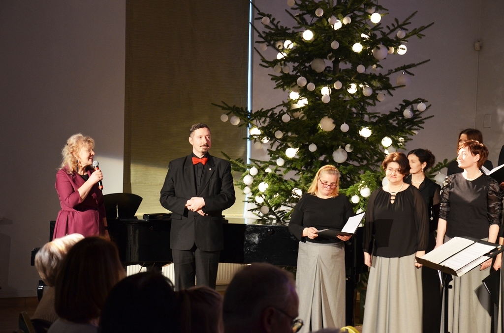 Ziemassvētku tirdziņš un Baltās adventes koncerts, 16.12.2018.