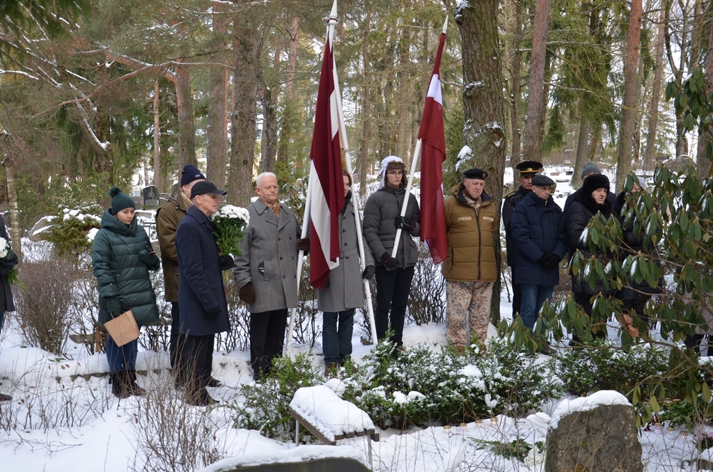 Barikāžu laika upuru piemiņas brīdis Mārupes kapos, 16.01.2019.