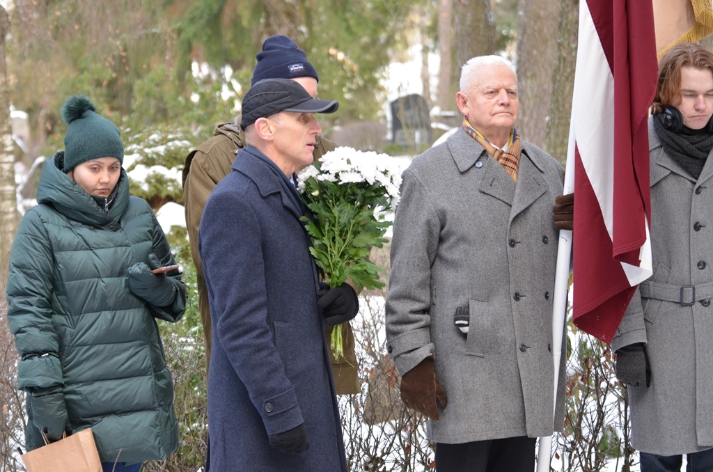 Barikāžu laika upuru piemiņas brīdis Mārupes kapos, 16.01.2019.