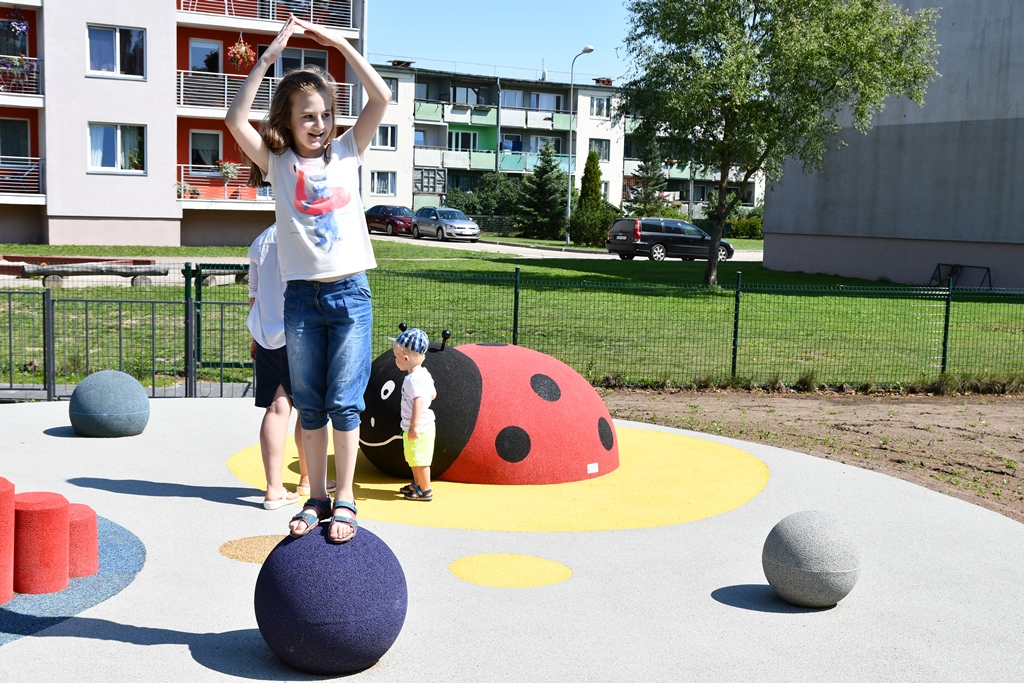 Bērnu rotaļu laukuma "Ūdensrozes" atklāšana Jaunmārupē, 25.07.2019.