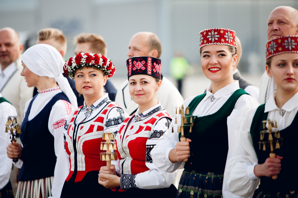 Baltijas ceļam 30, Gatves deja uz lidostas skrejceļa, 23.08.2019